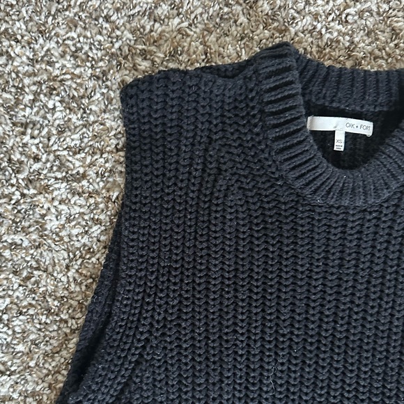 Oak + Fort Knitted Sweater Vest Tank Top - Picture 6 of 8